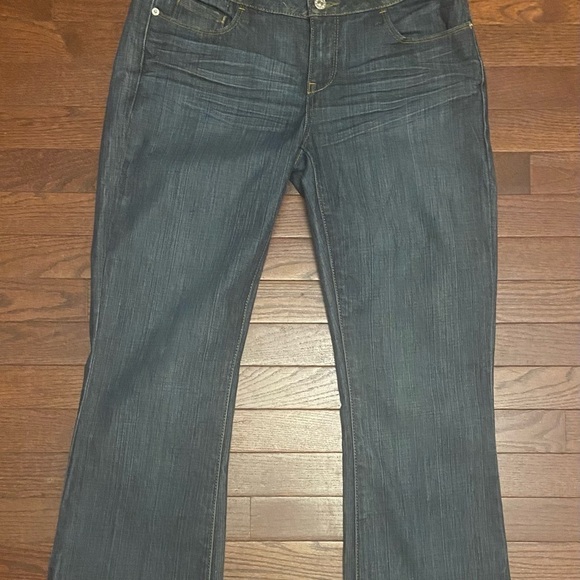 Guess Belmont Flare Womens 32 Stretch Denim Jeans Dark Wash Blue - Picture 2 of 12